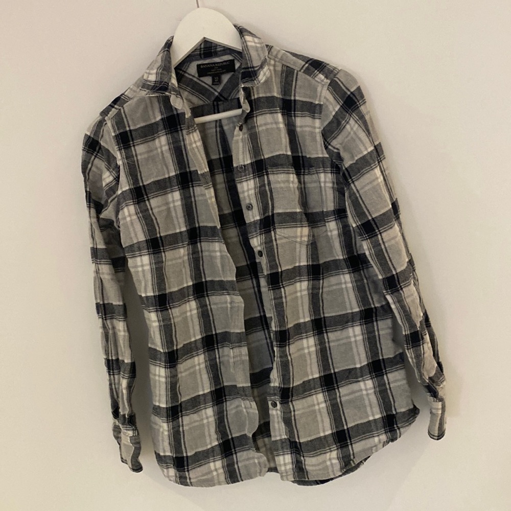 Grey super soft banana republic plaid flannel
